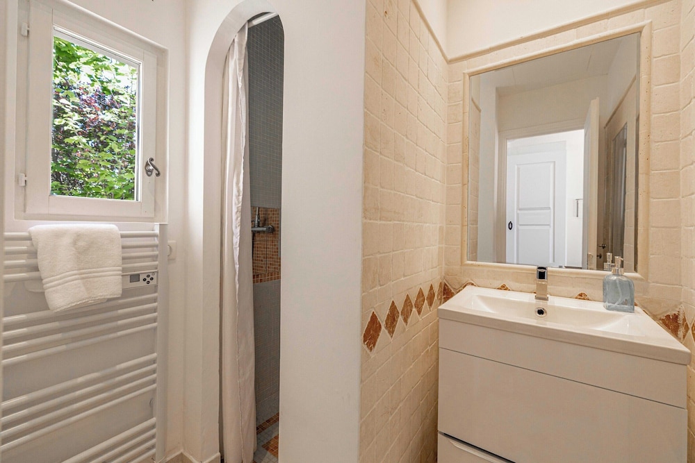 Exceptional Villa - AC- 6br-12p - Mougins
