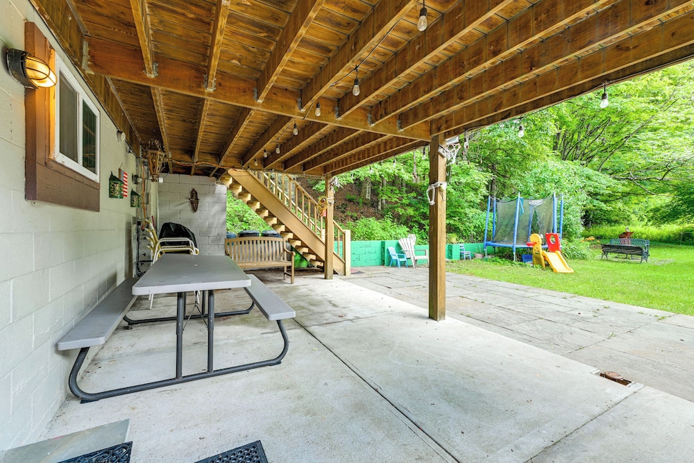 Hike & Fish: Delaware River Cabin w/ Views