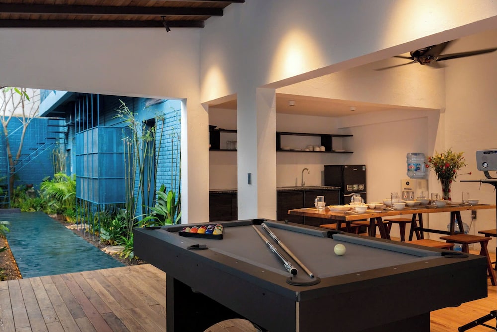 AnNam Pool & Karaoke Villa