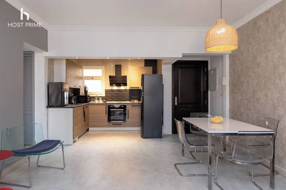 Luxury Apartment in Al Rehab