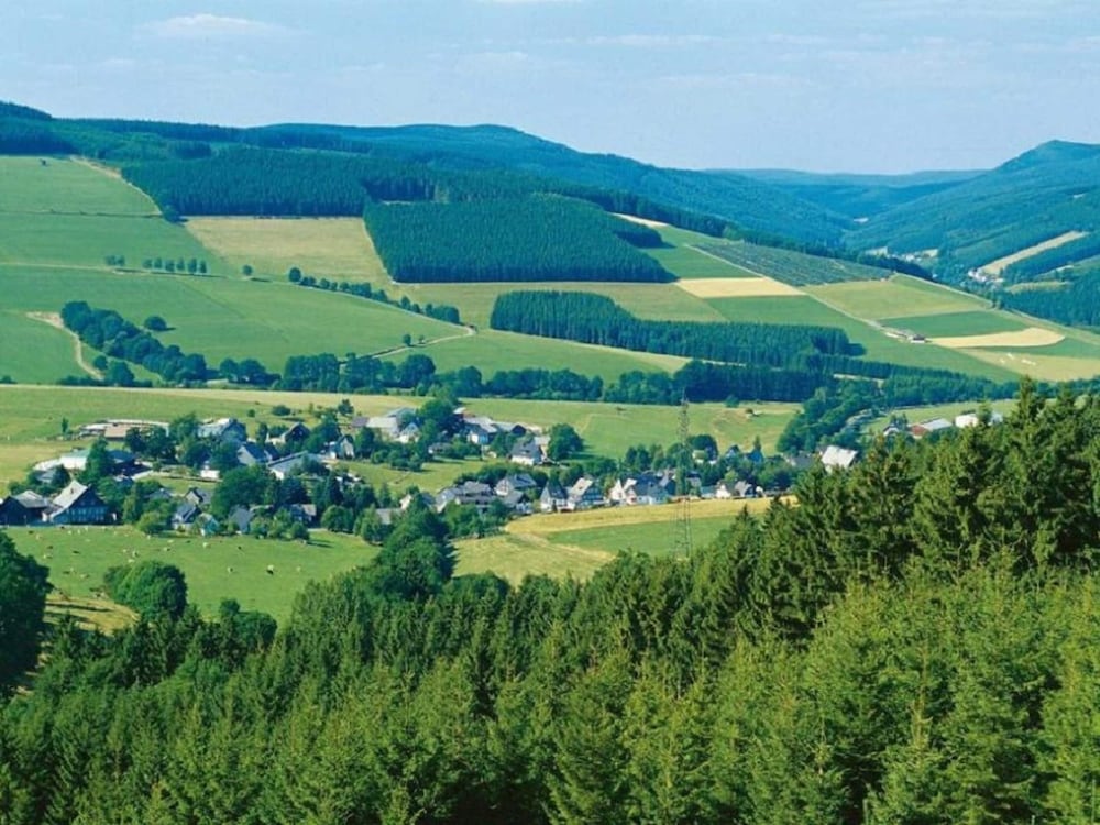 Apartment With Balcony in Neuastenberg view 4