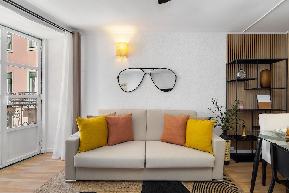 Stylish Family Residence In The Heart Of Chiado