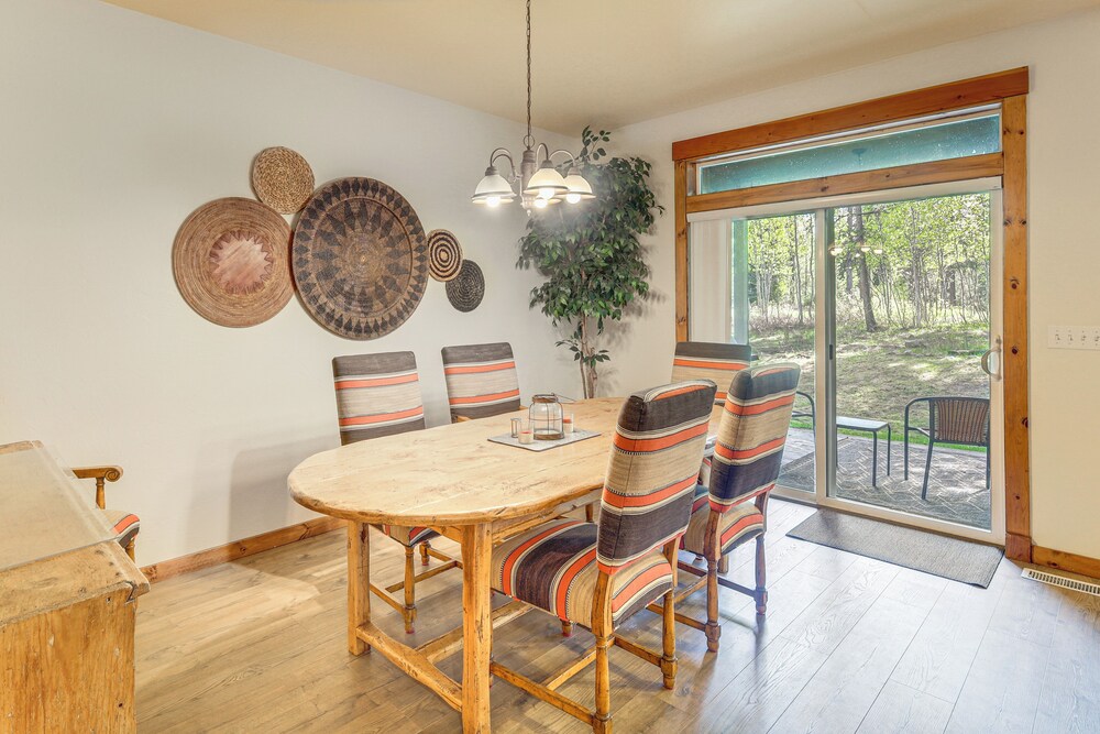 1 Mi to Ponderosa State Park: Condo w/ Pool Access