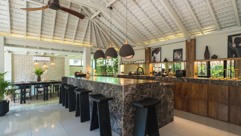 Villa Dreamora by Villa Finder