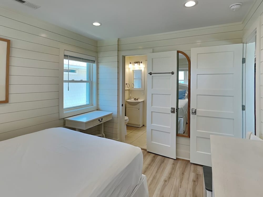 A Beach Pearle by Topsail Realty