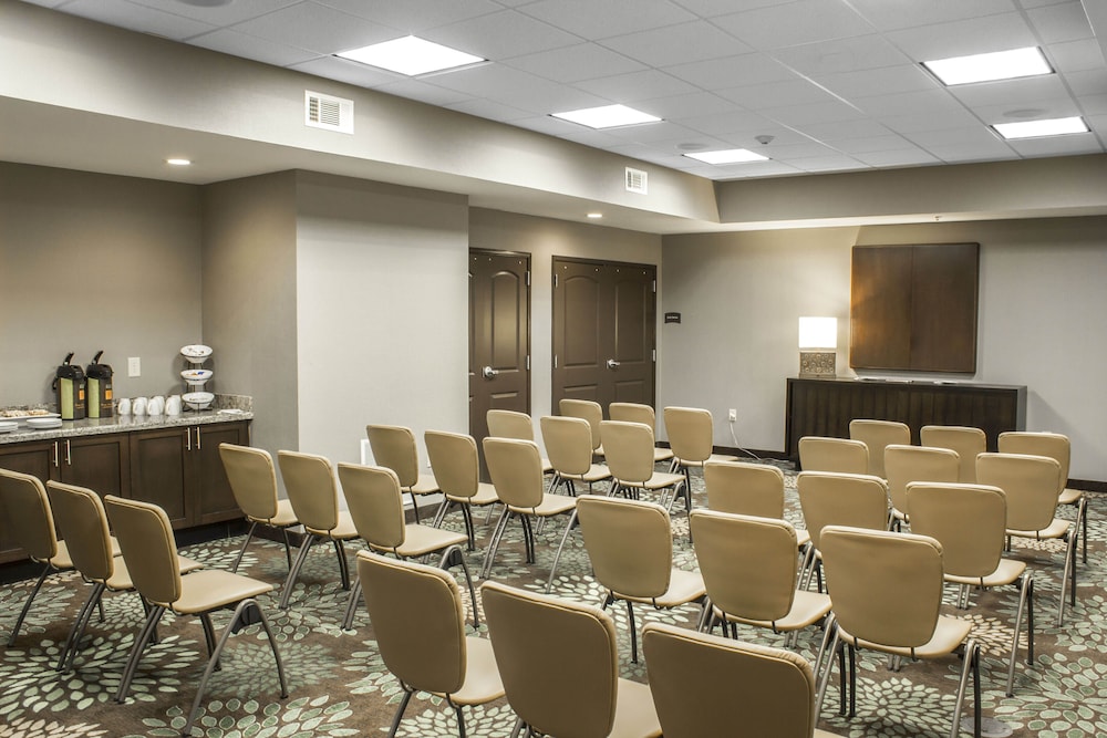 Jacksonville Vacations - Staybridge Suites Jacksonville - Camp Lejeune Area, an IHG Hotel - Property Image 1