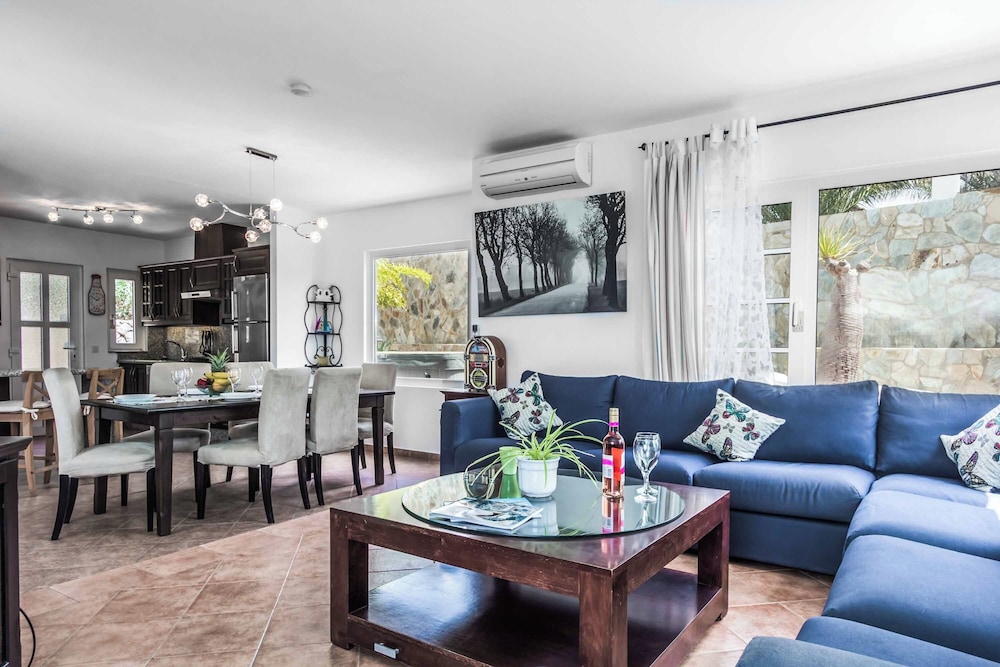 Villa Antares
