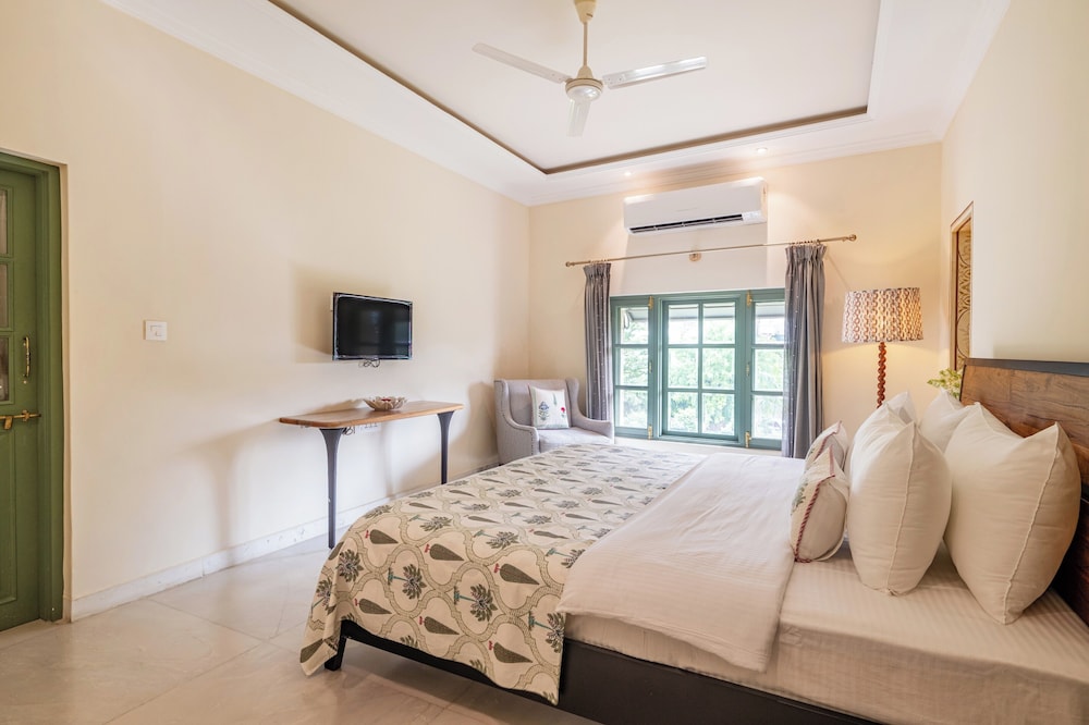 Niravi Jaipur