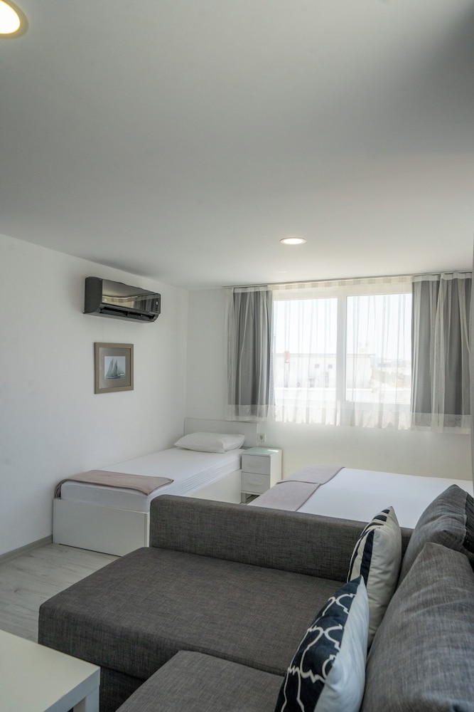 Artunc Butik Otel - Image 37