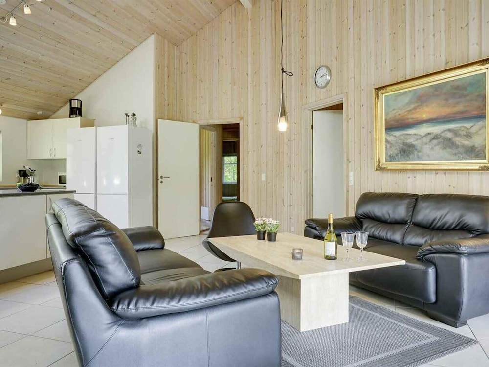 5 Star Holiday Home in Rodby