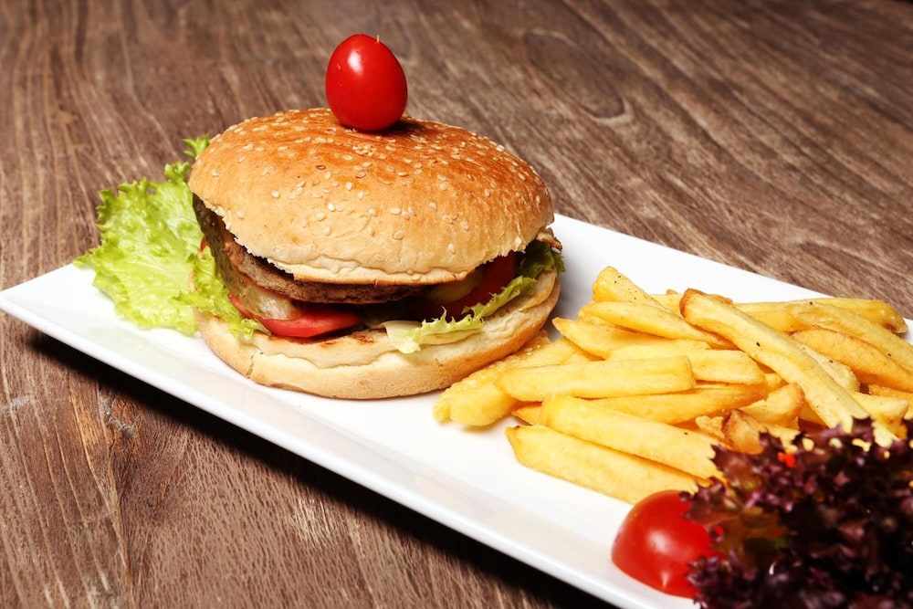 Sarissa Otel - Image 19