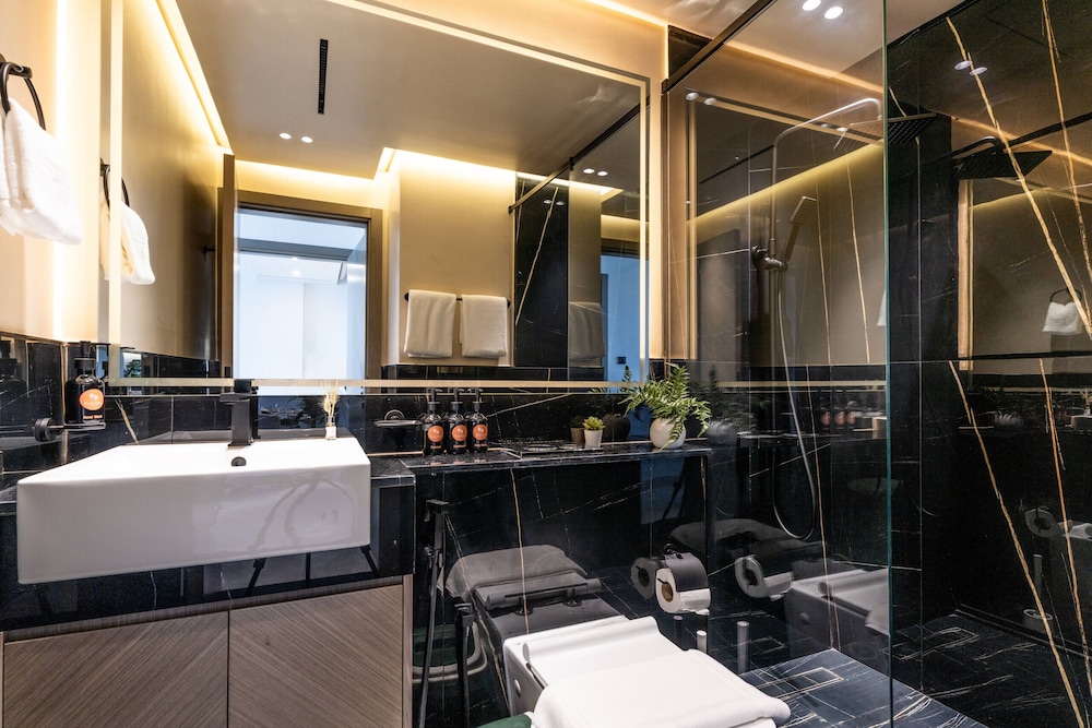 Easygo- Luxury 1bdr With View Bin Can