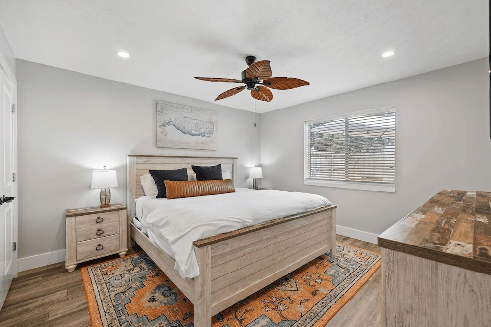 Walk to Beach, Private Pool + Fire Pit, Bonfires! G By The Sea by Avantstay