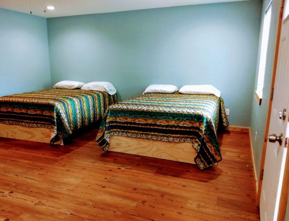 Marshall Vacations - Bullfrog Marina RV Park and Cabins - Property Image 4