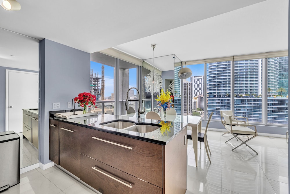 Icon Brickell