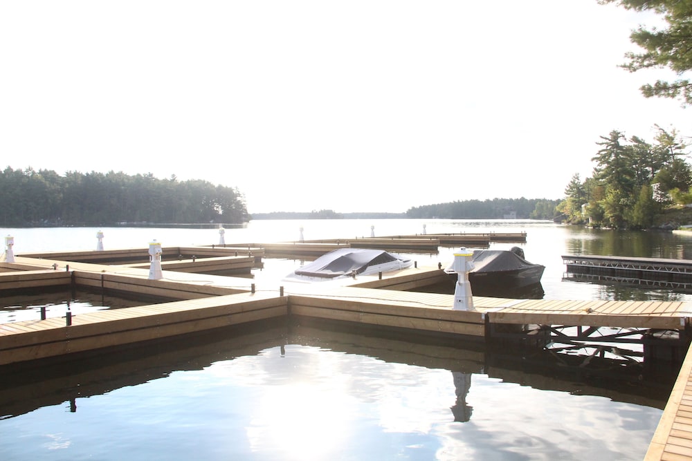 The Burleigh Falls Inn & Suites