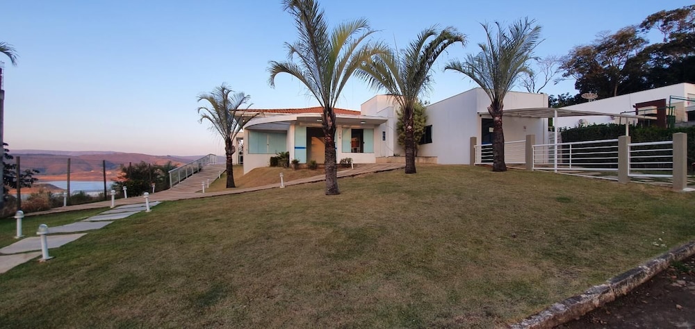 Hostel Escarpas do Lago
