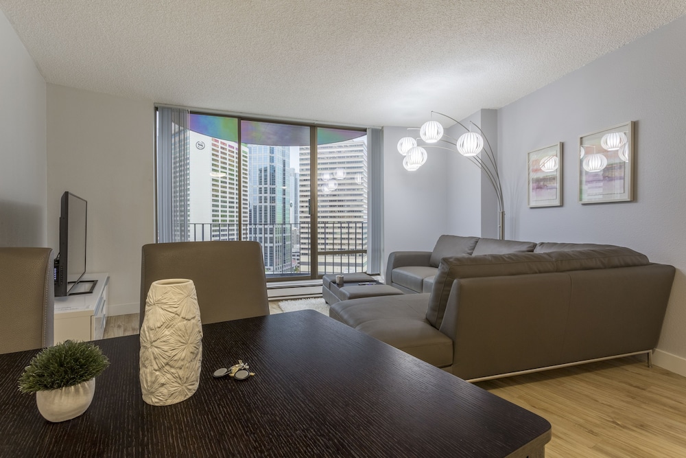 Domicile Suites at Cove