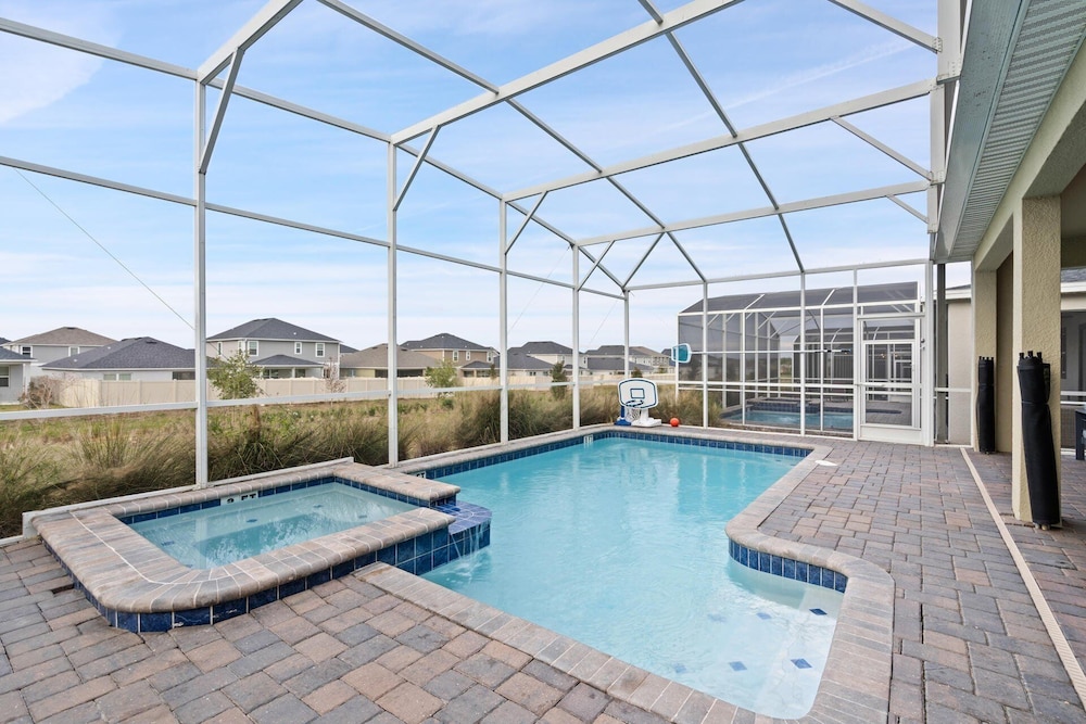 Championsgate 9 Bedroom Pool Home with Game Room 9 Home