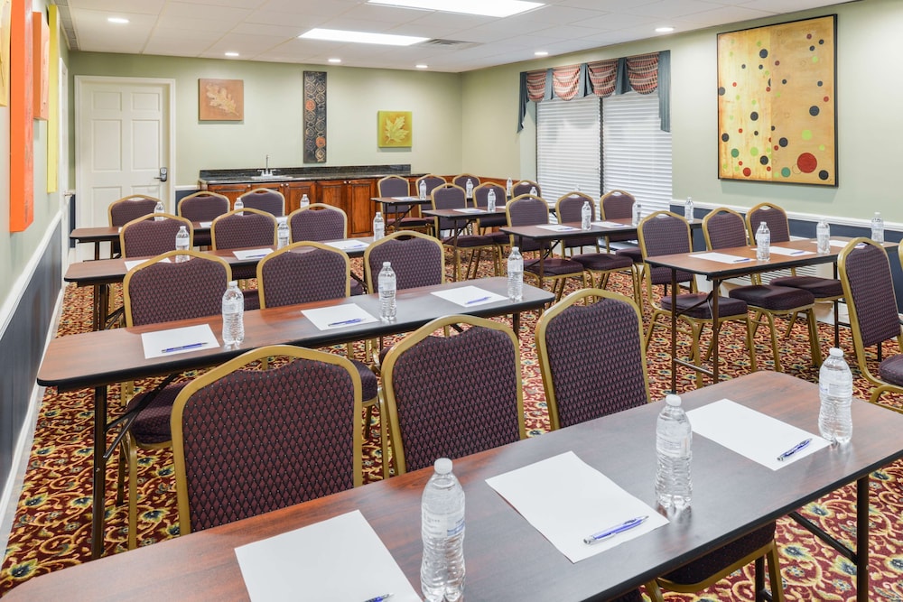 Americas Best Value Inn Goodlettsville Nashville N - Property Image 18