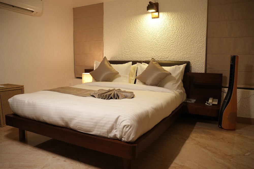 3 Acres Resort