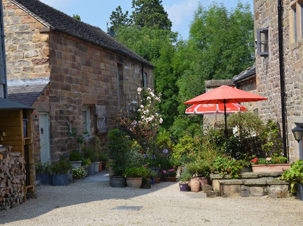 Green Farm Stables