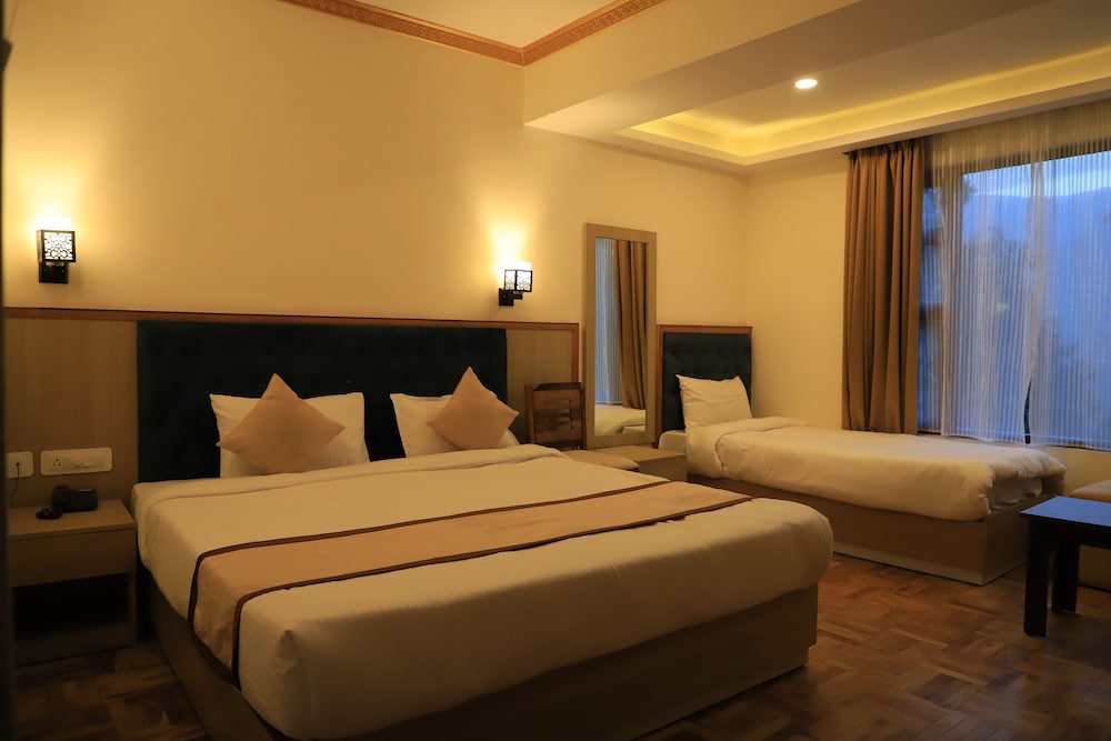 Kunden Fortune Resort Gangtok Near MG Marg
