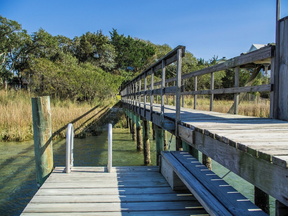 Dock Holliday by Topsail Realty