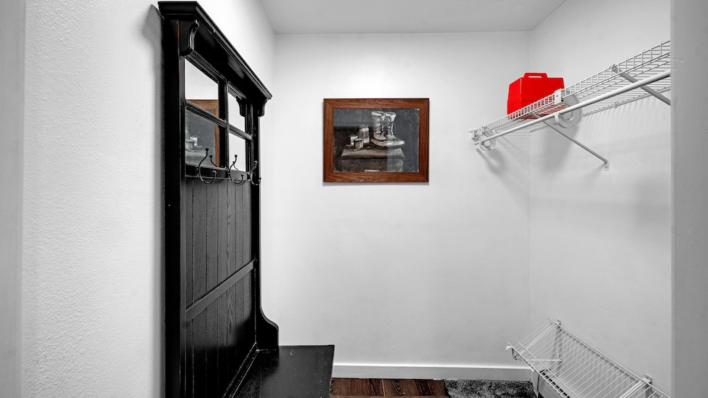 Fairbanks Fox Den 2 Bedroom Townhouse
