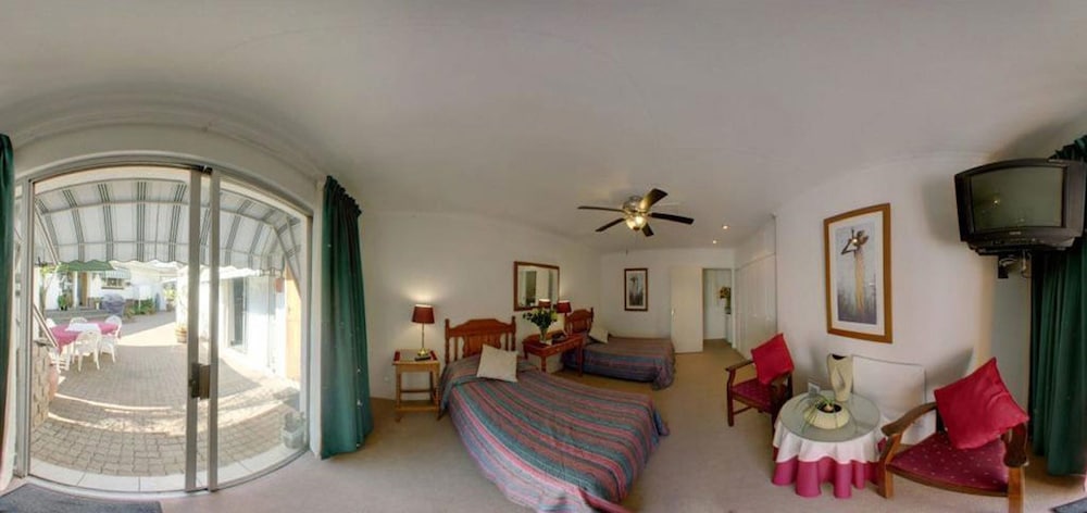 Cosy Den B&B Luxury Guest House Style