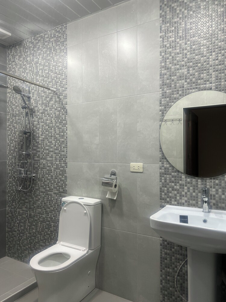 Velvet Vouge Hostel