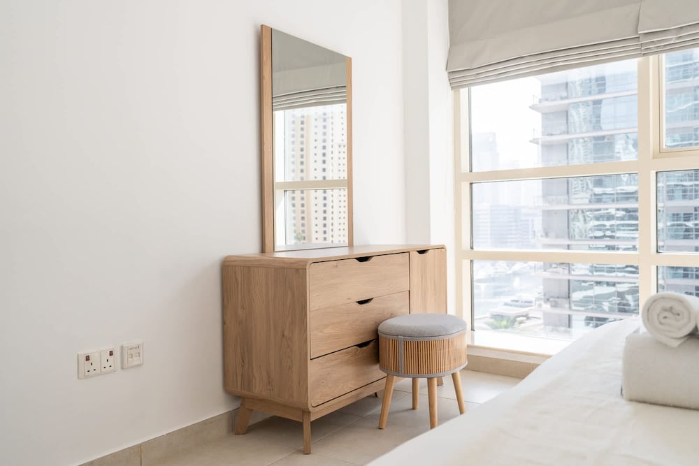 Elegant 1-bedroom Apartment for 4 in Dubai Marina