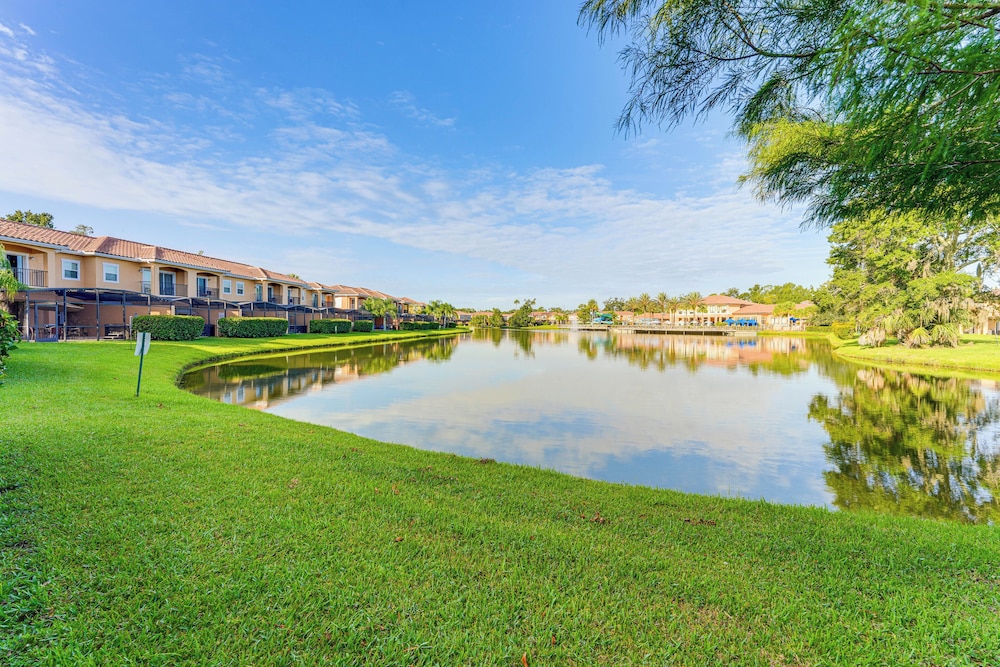 3 Mi to Disney: Retreat w/ Hot Tub & Resort Perks!