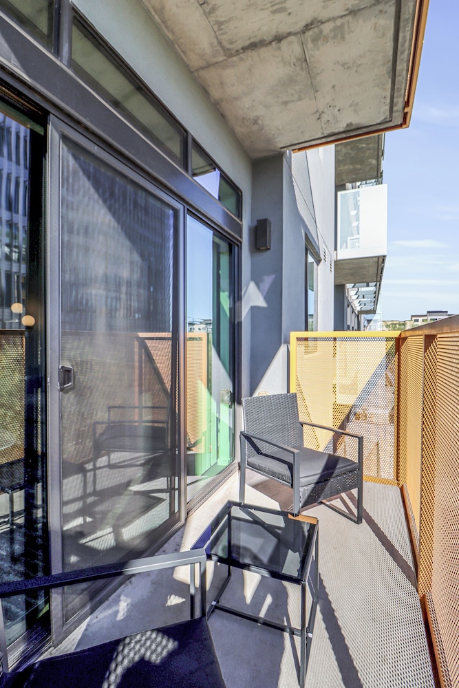 Phoenix Urban Luxury Escape