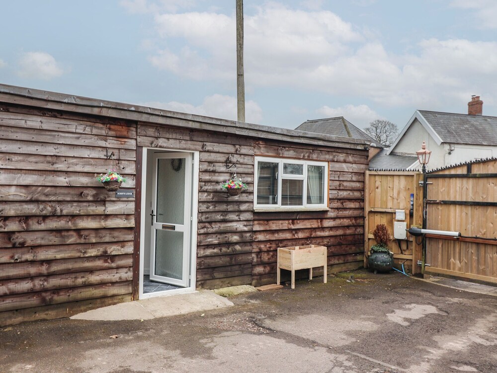 Bobby's Lodge