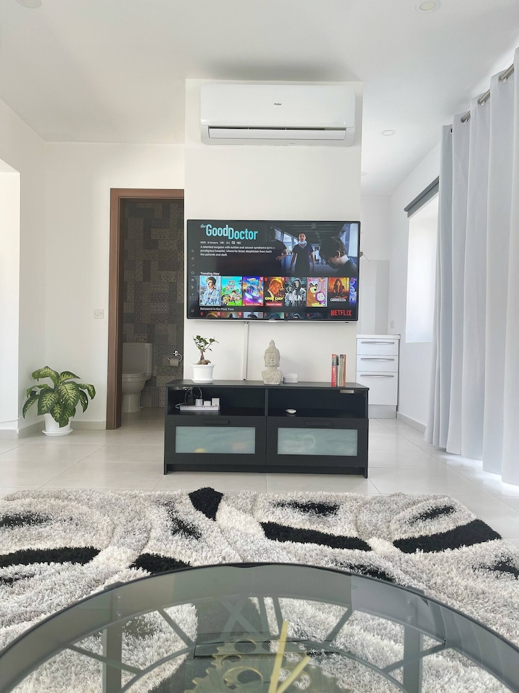 Los Arditos Duplex Penthouse Sliema