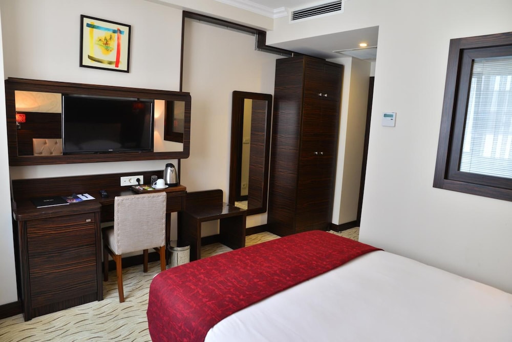 Golden Siyav Otel - Image 17