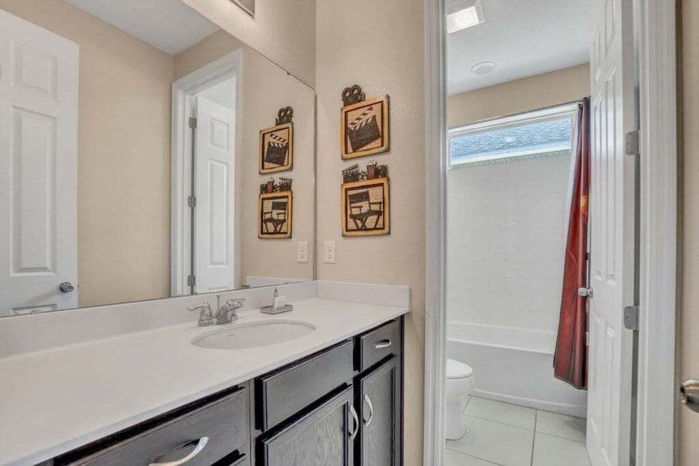 1513nassau 5 Bedroom Villa
