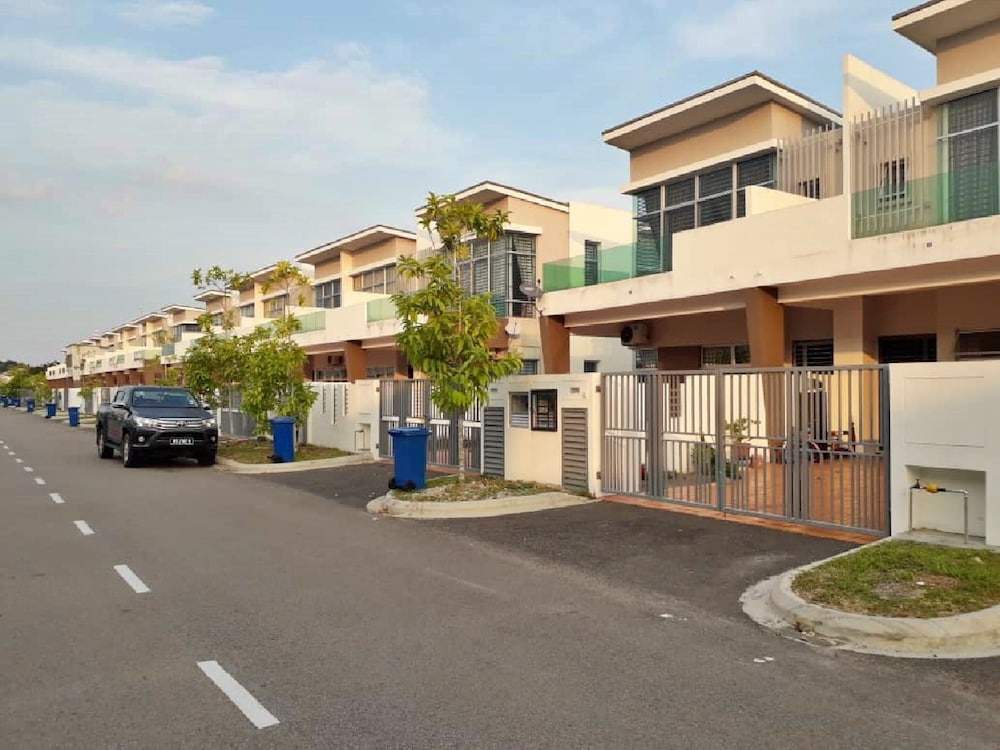 Desaru Luxury Homestay photo 5