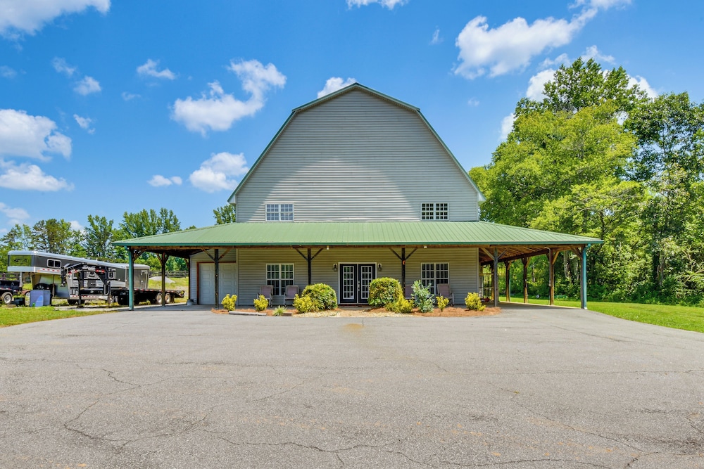 The Barndominium at Hawks Creek Farm!