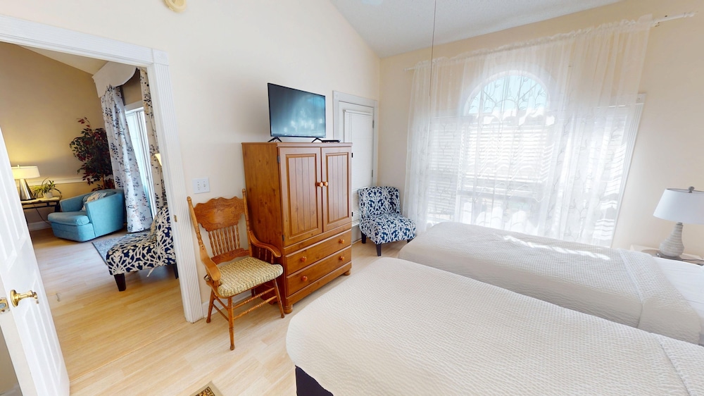 Magnolia Place 4679-303 2 Bedroom Condo