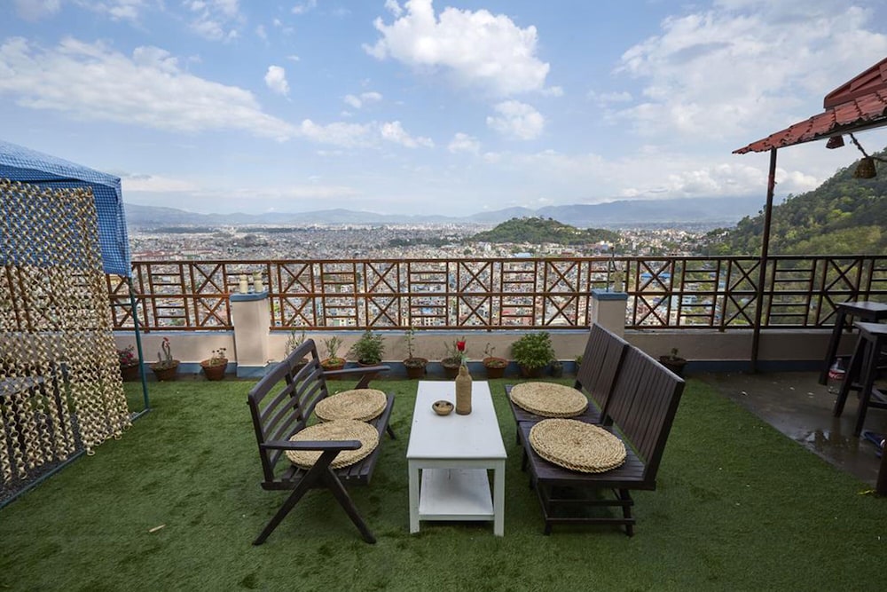 Brookside Ichangu House view 5