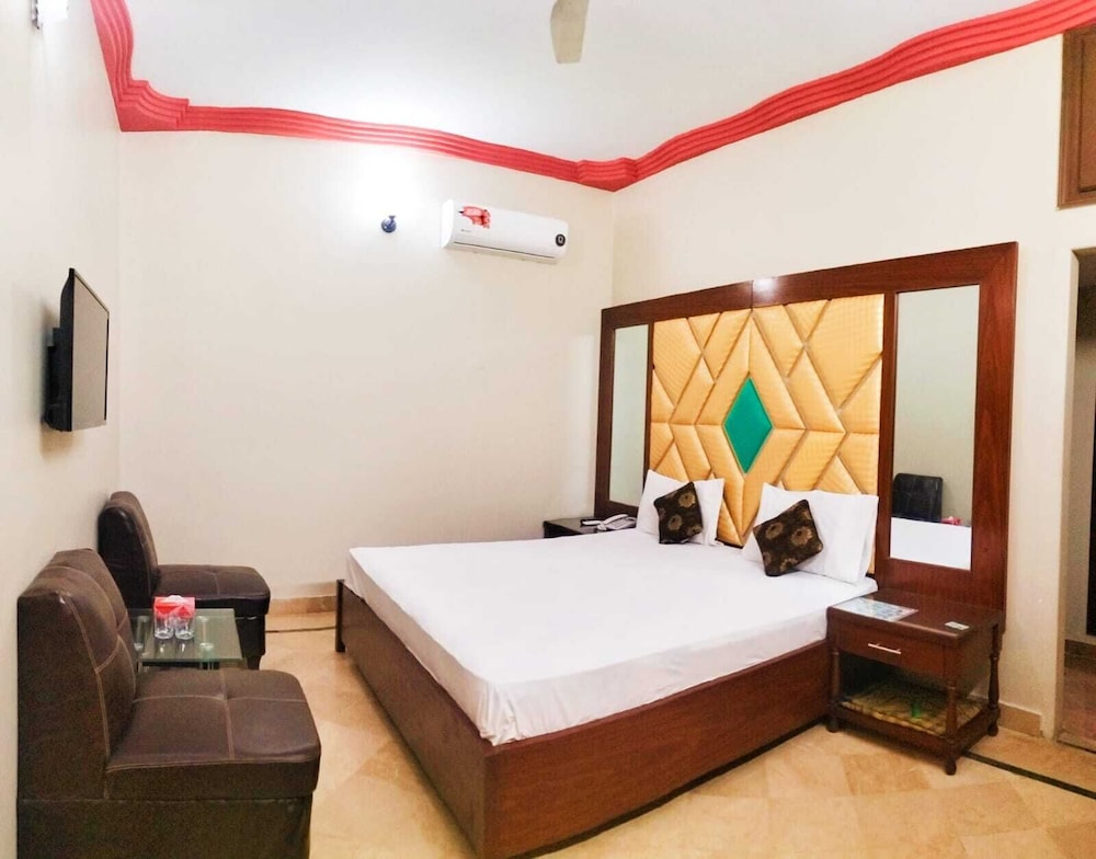Hotel Subhan Palace 2 view 5