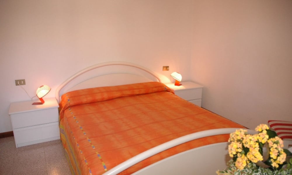Relaxing Flat 700m From the sea