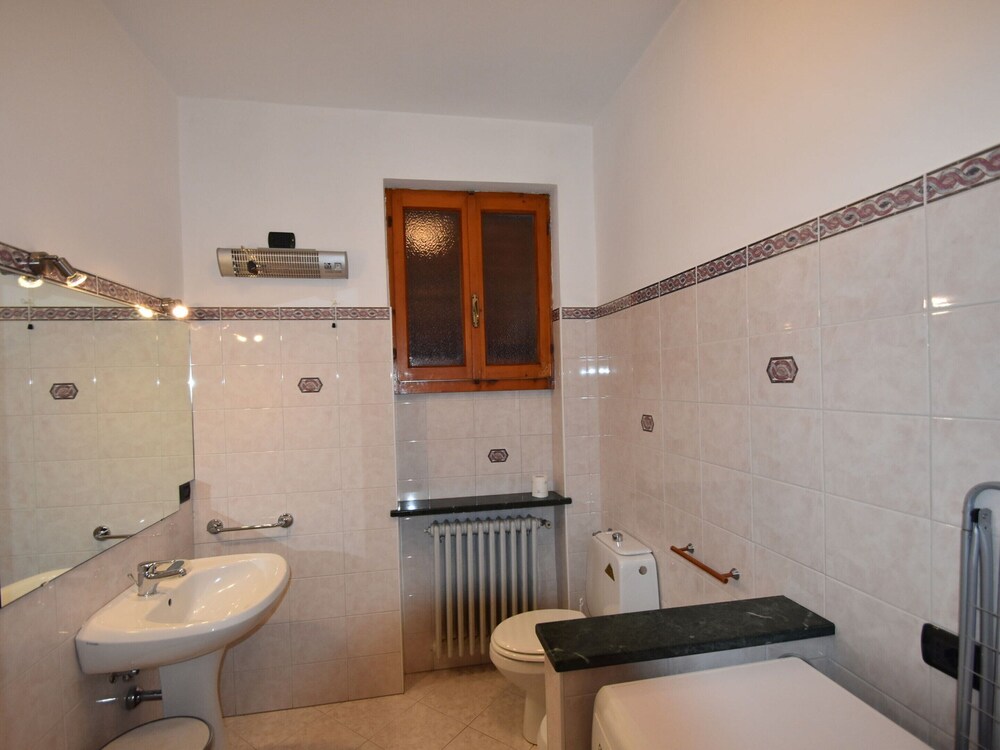 Spacious Retreat in Cannero photo 3