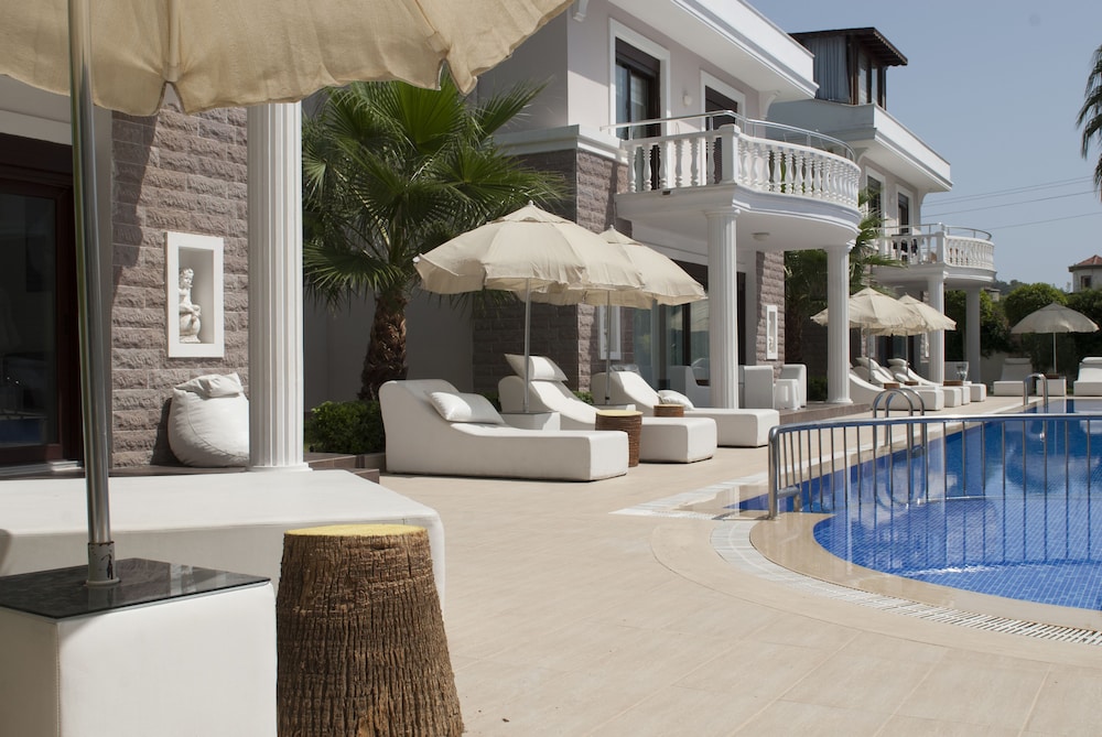 Bamont Villas