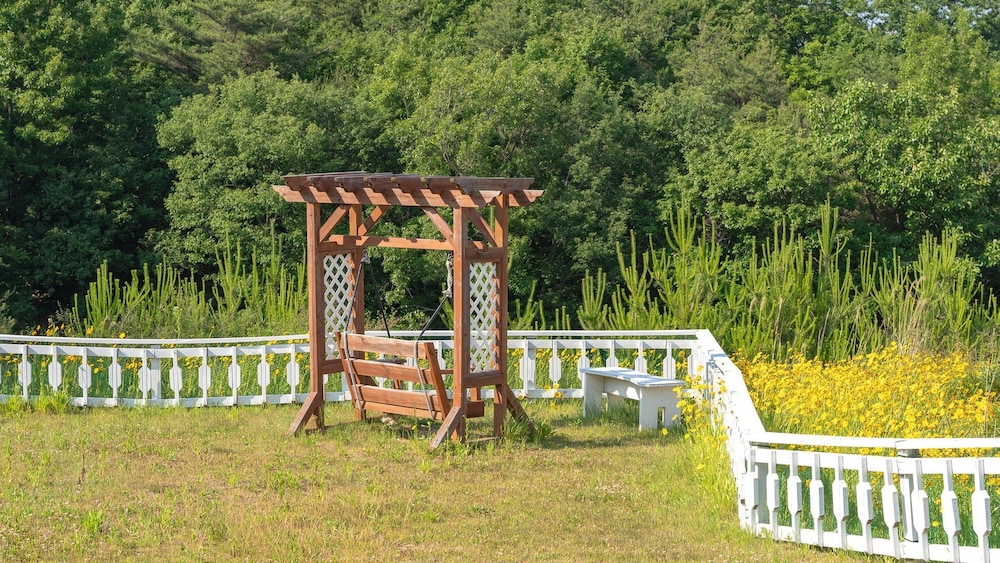 Gyeongju Nunkoip Pension view 5