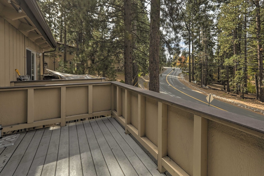 Lake Tahoe Vacations - Incline Village Condo: 1 Mi to Diamond Peak Resort - Property Image 19