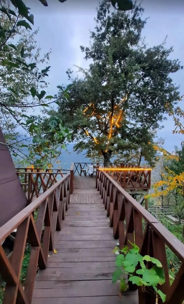 ZİRVE DAĞ EVİ