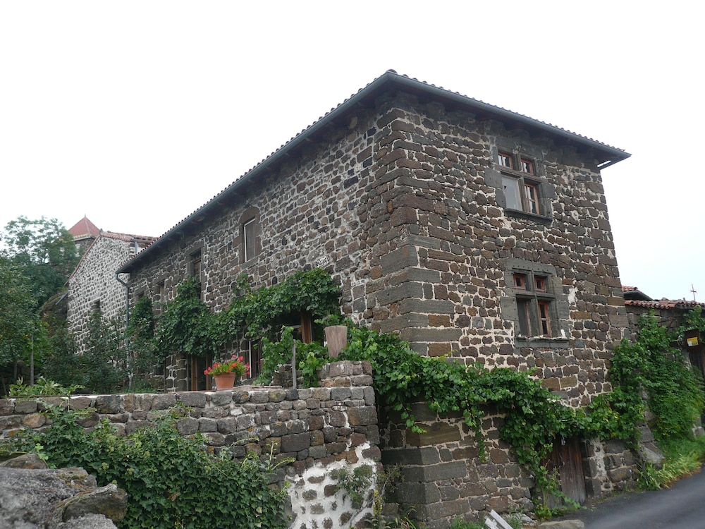 Chambre d'Hotes du Tapissier view 4